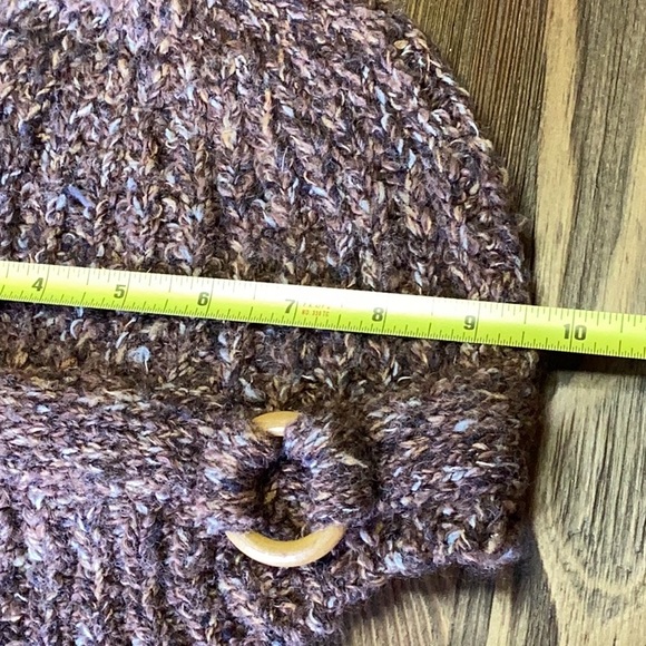 FINAL SALE PRICE Set of 2 Infinity Scarves and Hat - Picture 4 of 8